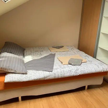 Indi Apartment